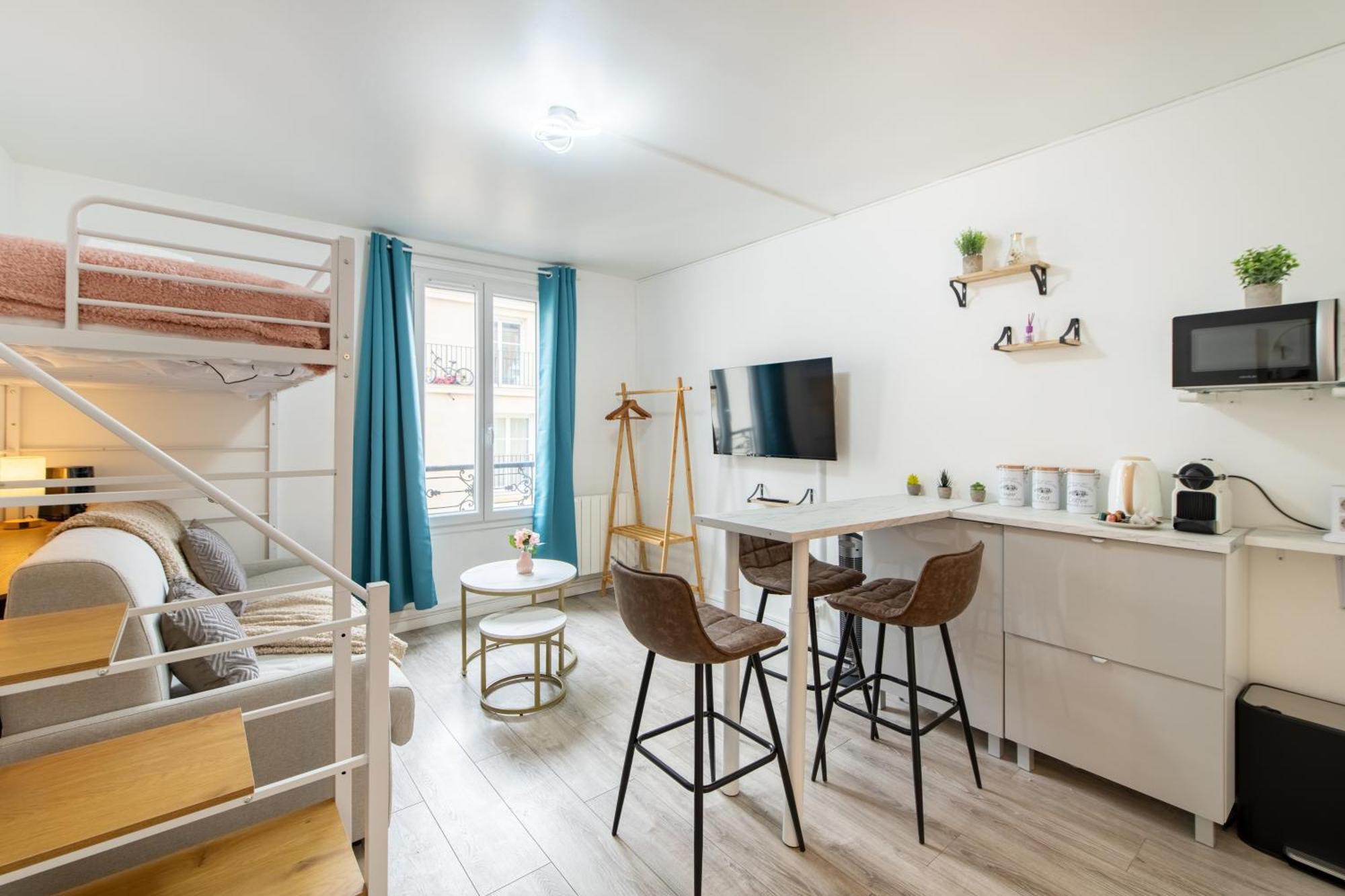 Appartement Deal! Modern In Vibrant Area Only 5 Minutes By Walk To Metro - Location *